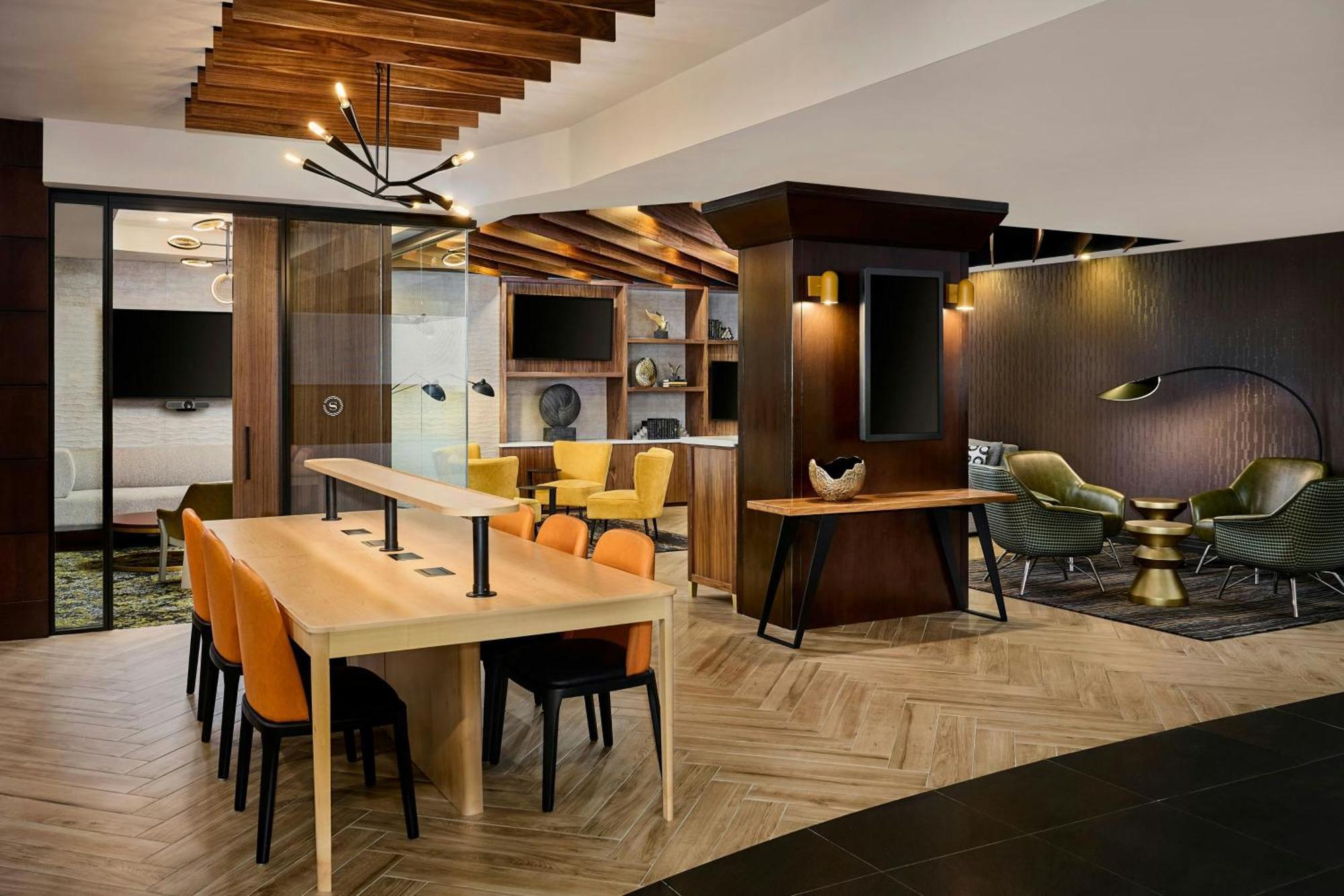 Sheraton Hamilton Hotel Экстерьер фото