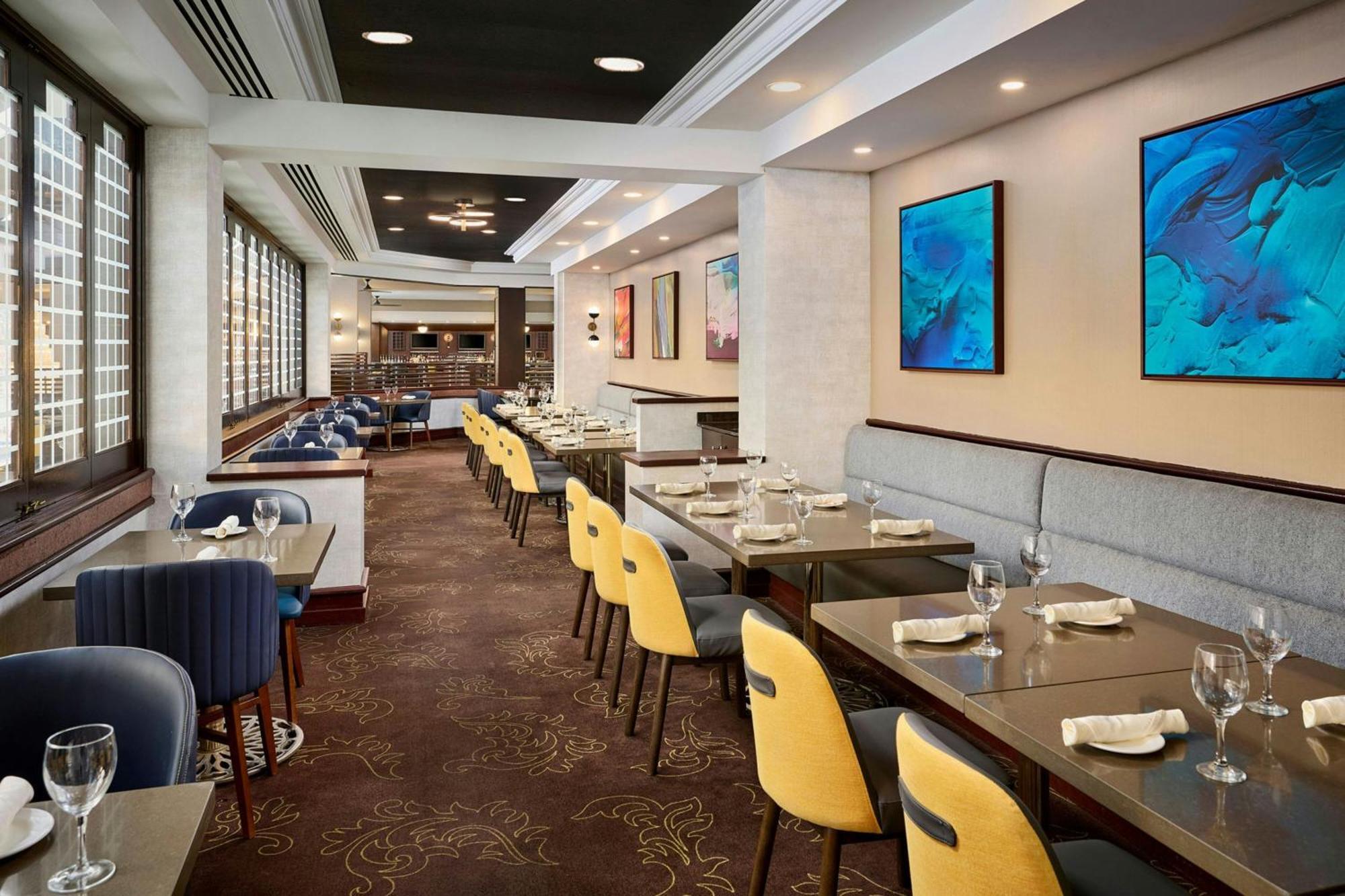 Sheraton Hamilton Hotel Экстерьер фото