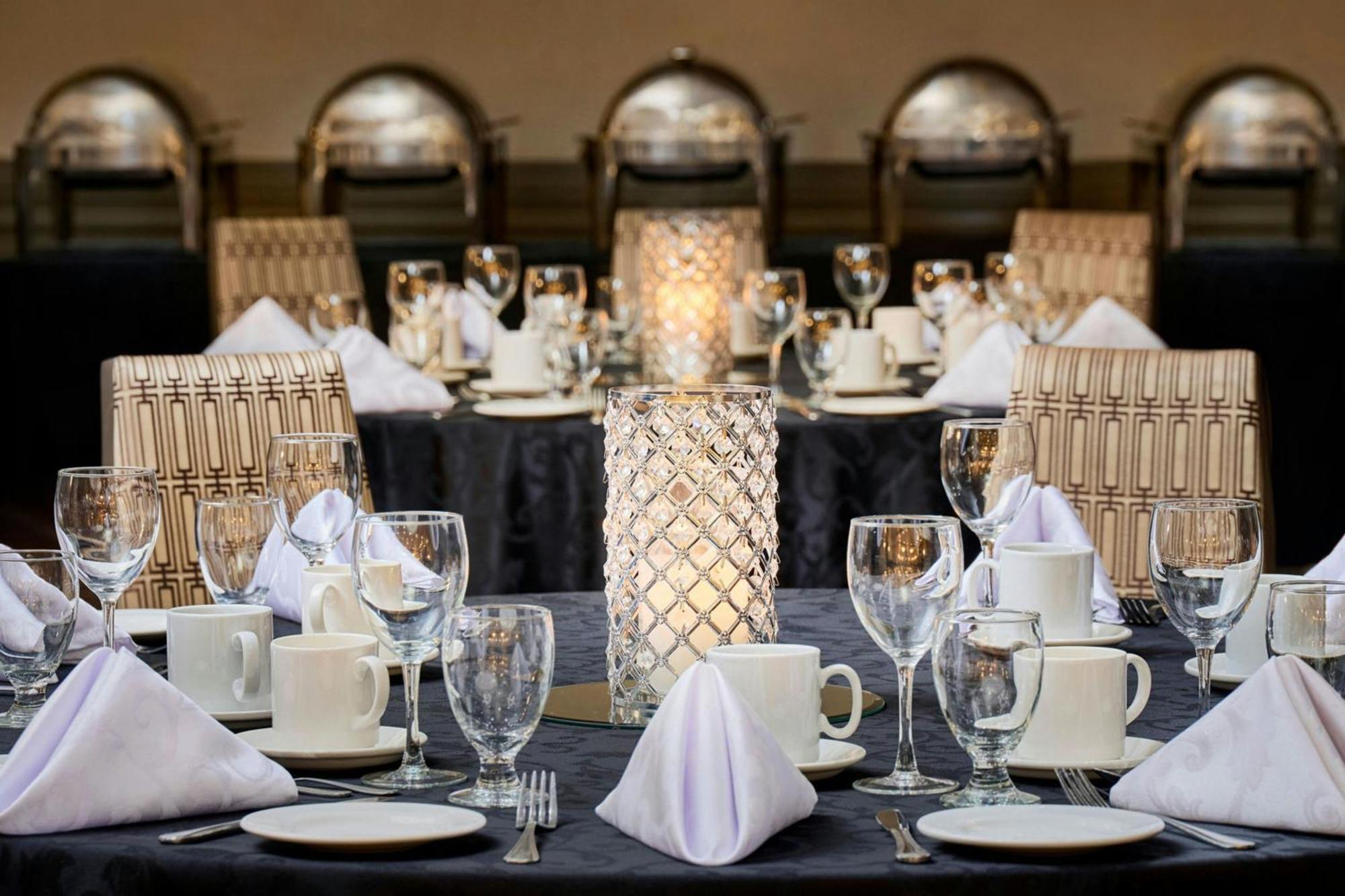 Sheraton Hamilton Hotel Экстерьер фото
