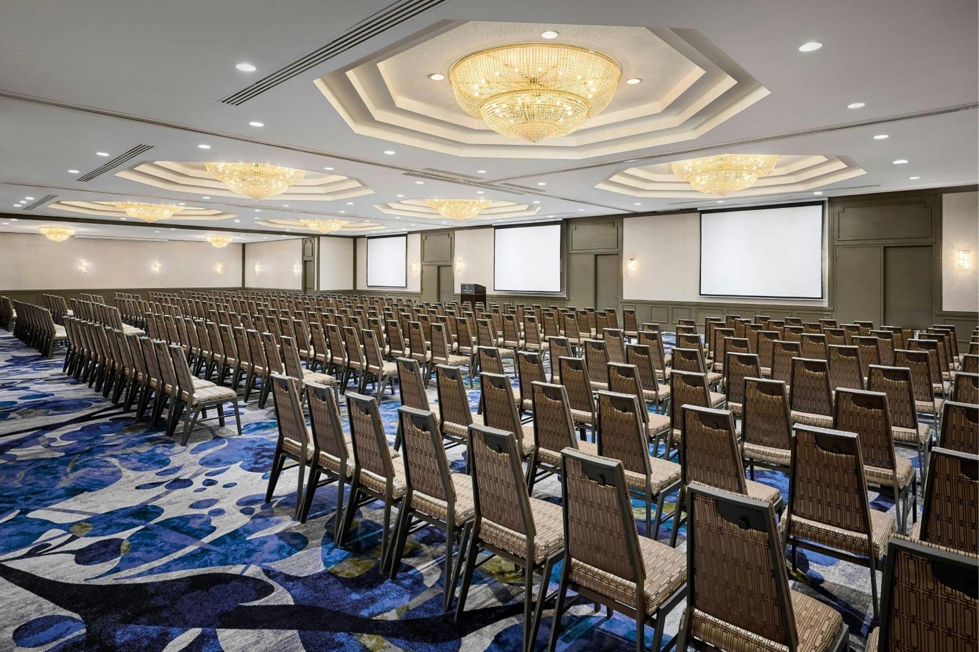 Sheraton Hamilton Hotel Экстерьер фото